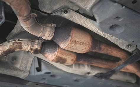 effects of exhaust leak|7 Signs of an Exhaust Leak (+ How to Locate the。